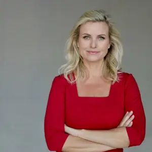 Carola Ferstl