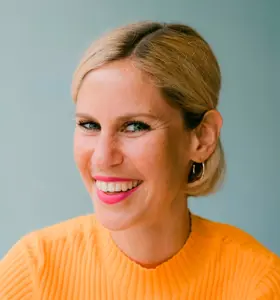 Dr. Eva Elisa Schneider